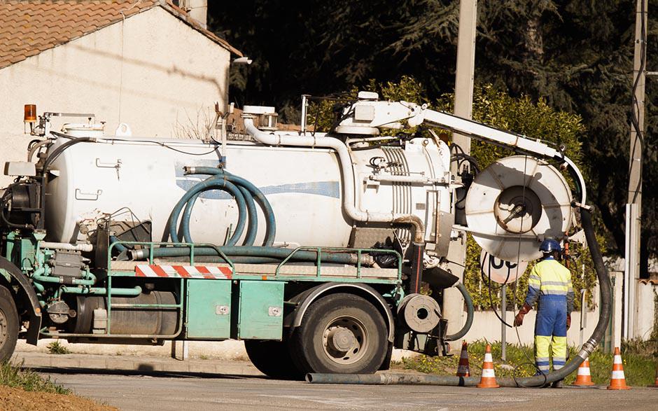 entreprise de débouchage canalisation Le Plessis-Robinson
